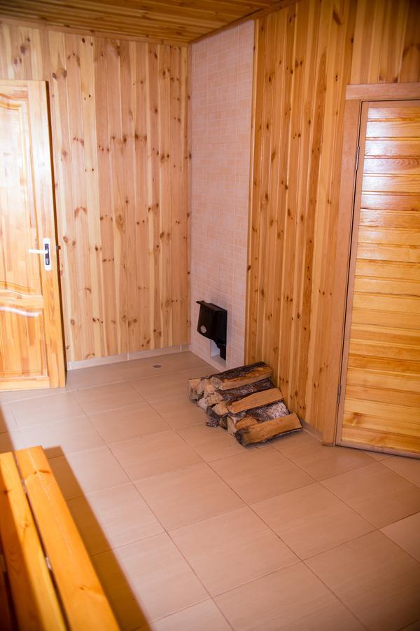 Family Hostel มินสก์ ภายนอก รูปภาพ