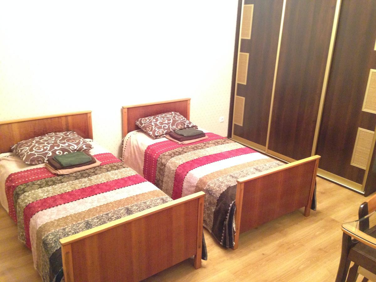 Family Hostel มินสก์ ภายนอก รูปภาพ
